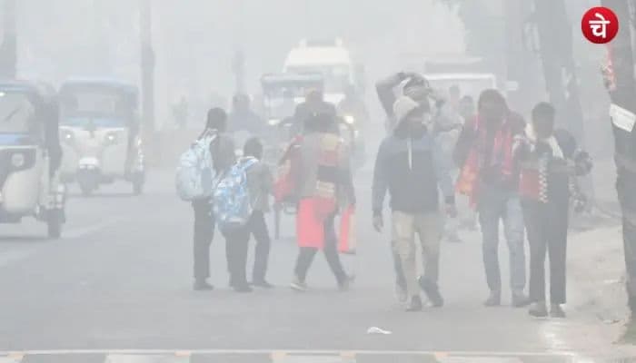 उत्तर प्रदेश के इस शहर में कड़ाके की ठंड, कक्षा 8 तक की 30 तक छुट्टी