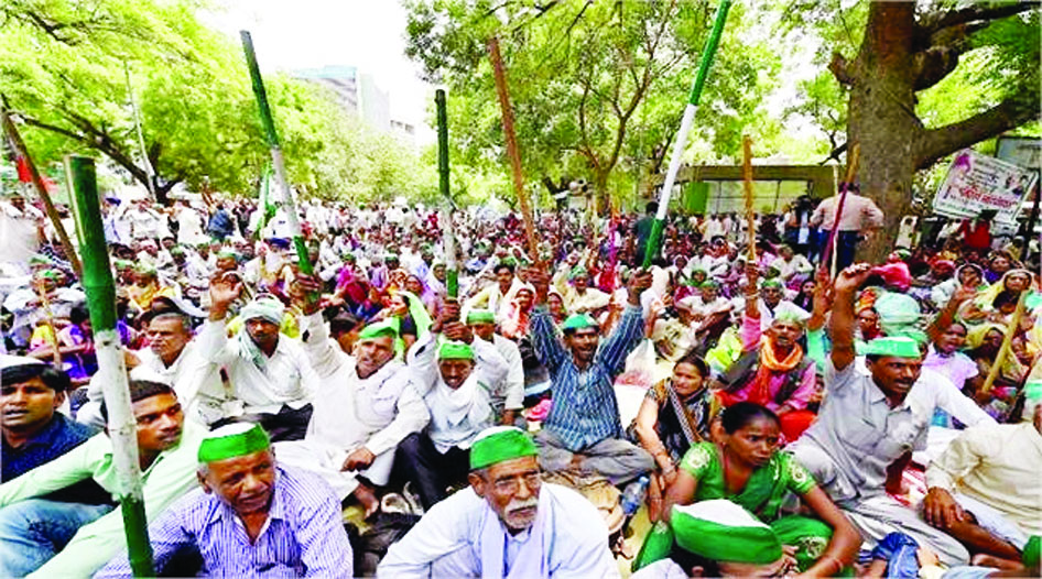 किसानों के विरोध प्रदर्शन पर 4 राज्यों से मांगी रिपोर्ट