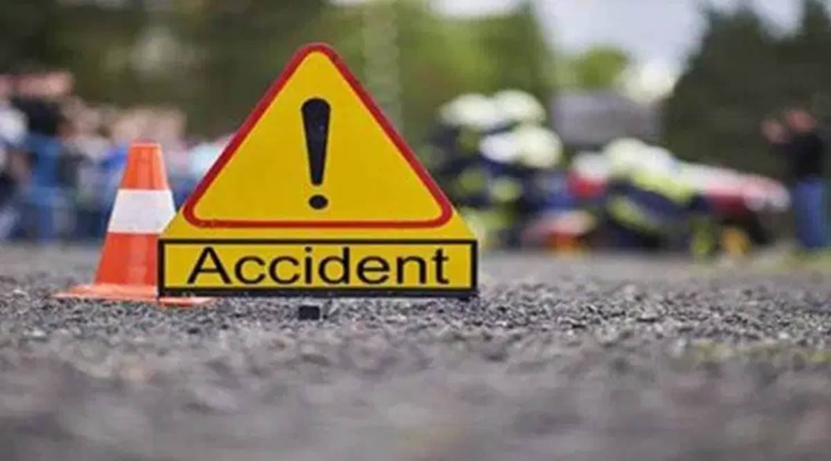 Greater Noida- NH-91 पर हुए भयानक सड़क हादसे में 2 की मौत, 6 घायल