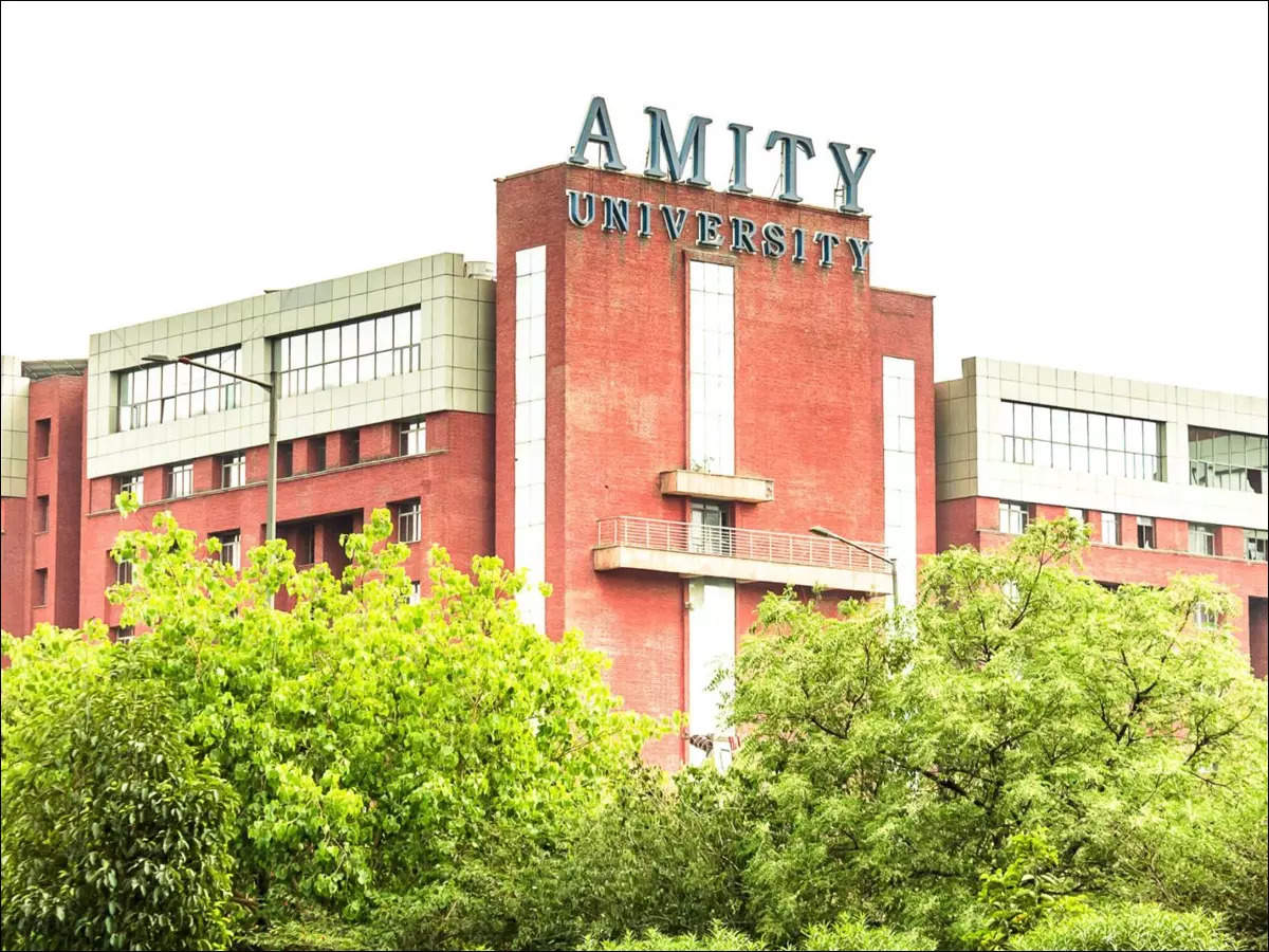 Amity University : छात्रों को उद्योग के लिए तैयार पाठयक्रम प्रदान करेगी एमिटी यूनिवर्सिटी