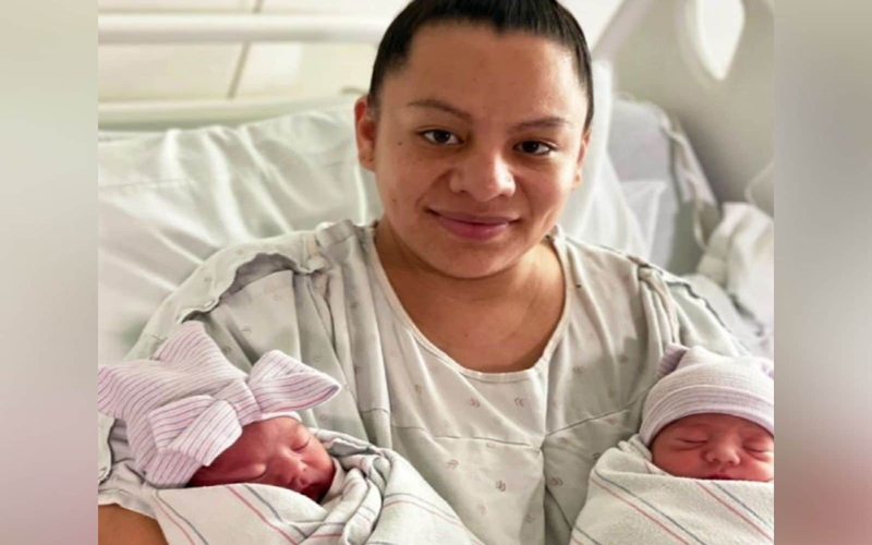 twins महिला ने दिया जुड़वा बच्चों को जन्म, लेकिन दोनों का साल अलग अलग