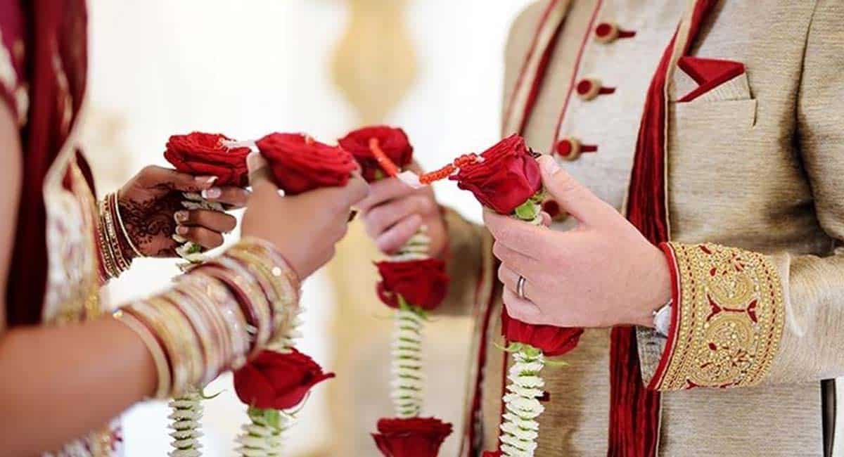 Astrology: विवाह के लिए 15 अप्रैल का करना होगा इंतजार