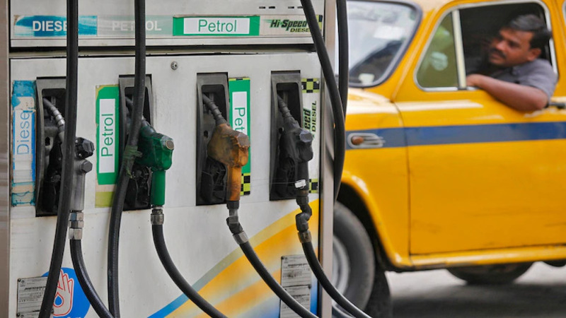 Petrol Price:पेट्रोल-डीजल के दाम मारेंगे उछाल, 30 रुपये हो सकता है महंगा