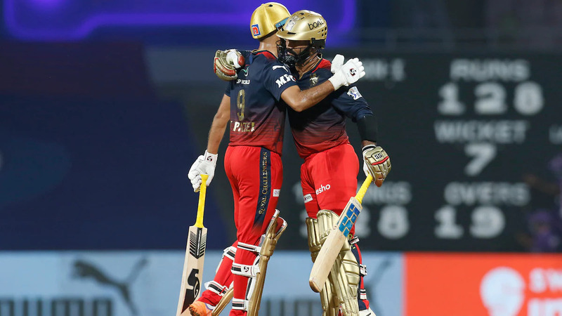 IPL News: रोमांचक मुकाबले में बैंगलोर ने हासिल की जीत, केकेआर को 3 विकेट से हराया मुकाबला