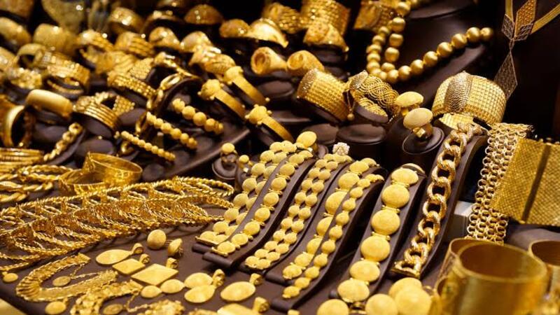 Gold Price: वैश्वविक बाज़ार का सोने-चांदी के रेट पर पड़ा असर, कीमत में हुई बढ़ोतरी