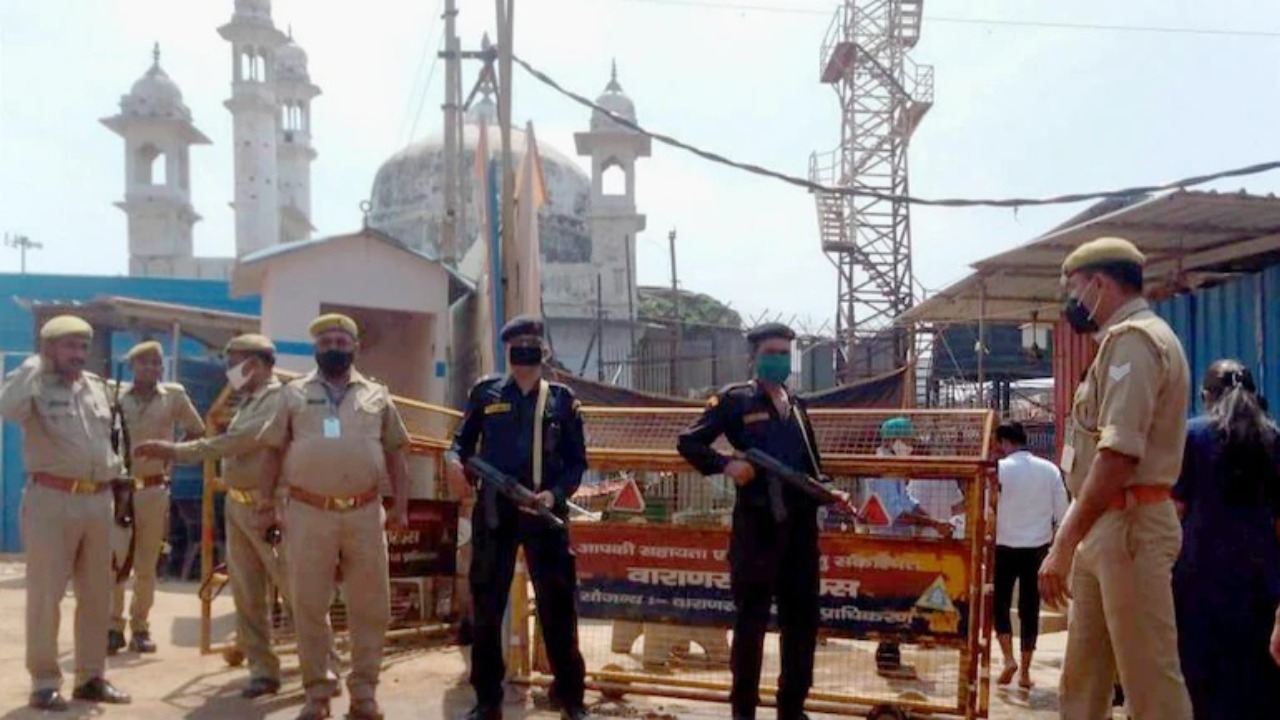 Gyanvapi Masjid Survey Update: ज्ञानवापी मस्जिद में शिवलिंग मिलने के दावे के बाद, इस क्षेत्र को किया सील