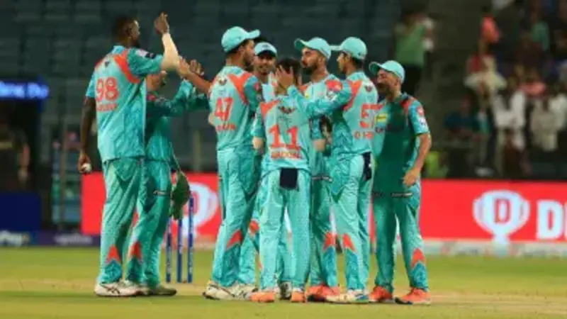IPL 2022: लखनऊ ने जीतकर लिस्ट में किया टाॅप, कोलकाता का हार के साथ प्ले-ऑफ में पहुंचना मुश्किल