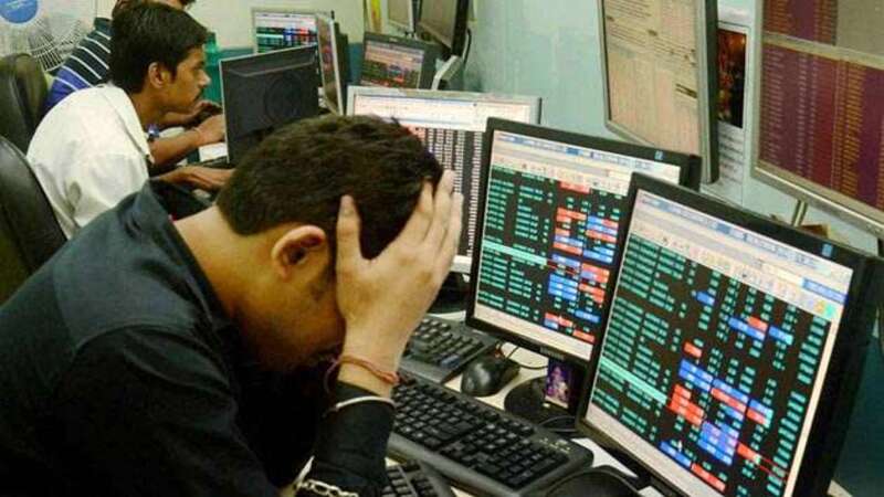 Stock Market: धीमी शुरुआत के साथ बाजार में हुई गिरावट, सेंसेक्स 158 अंक हुआ धड़ाम