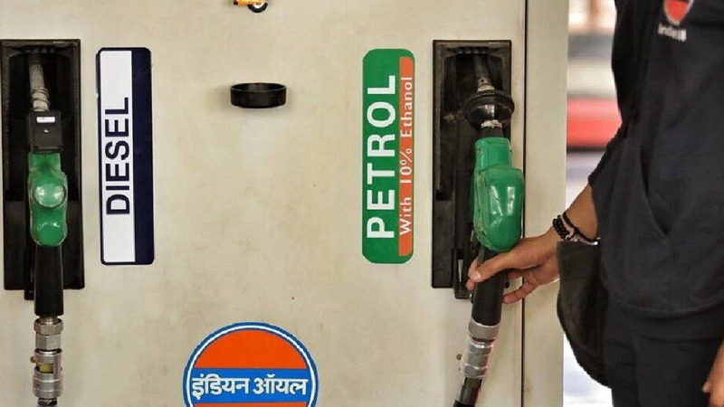 Petrol-Diesel Price: क्रूड ऑयल के दाम में हुई भारी उछाल, अपने शहर का जानिए ताजा रेट