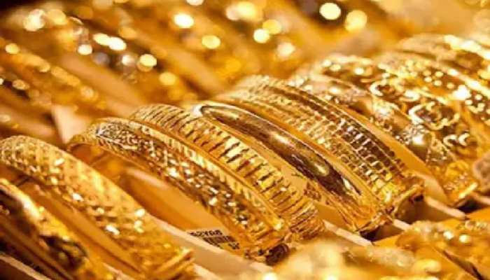 Gold Price: सोने की कीमत में हुई बढ़ोतरी, चांदी का रेट हुआ कम