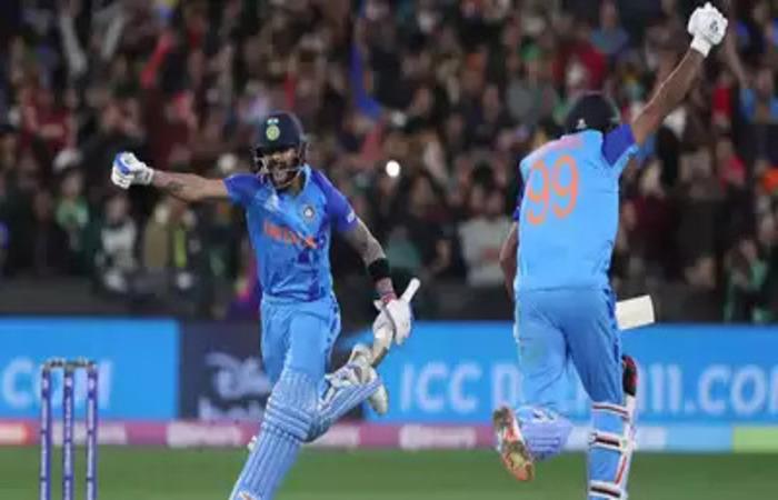 Ind Vs Pak: भारत ने पाकिस्तान को 4 विकेट से हराया, रोमांचक मुकाबले में किंग कोहली ने खेली शानदार पारी