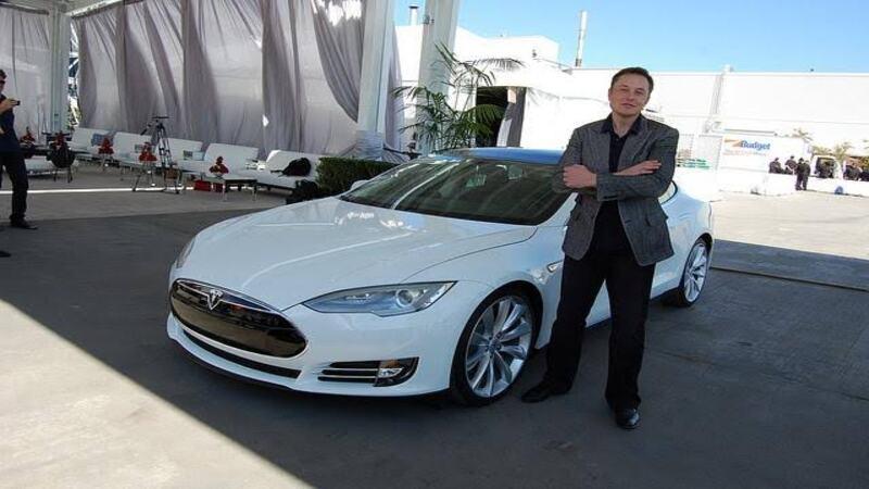 Elon Musk: Tesla शेयर की कीमत में हुई गिरावट, नेट वर्थ कम होने से लगा झटका