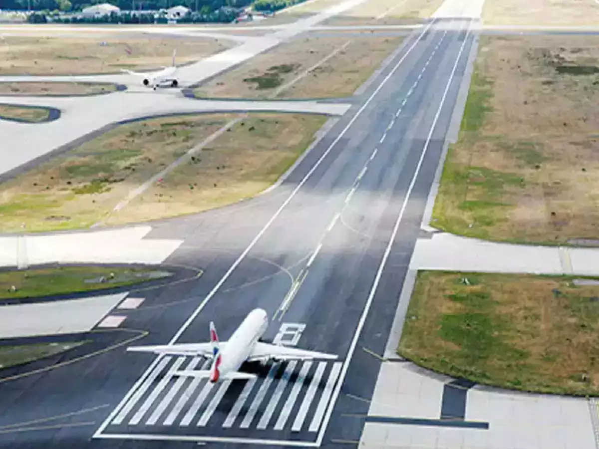 Jewar International Airport : जेवर हवाई अड्डे के दूसरे चरण के लिए जमीन अधिग्रहण की प्रक्रिया शुरू