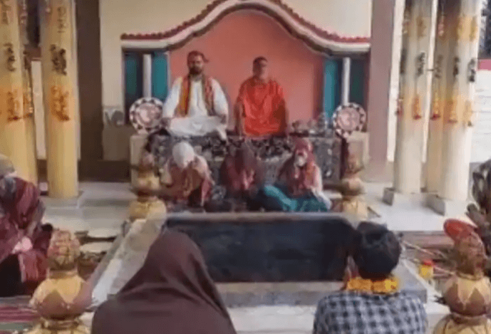 UP News: मुस्लिम परिवार के 9 सदस्यों ने अपनाया हिंदू धर्म