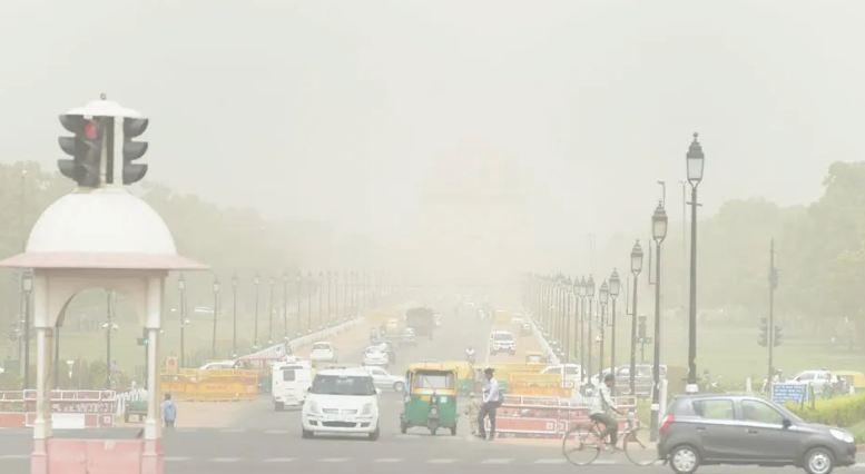 Delhi News: राजधानी दिल्ली में हवा की गुणवत्ता रही ‘बहुत खराब’