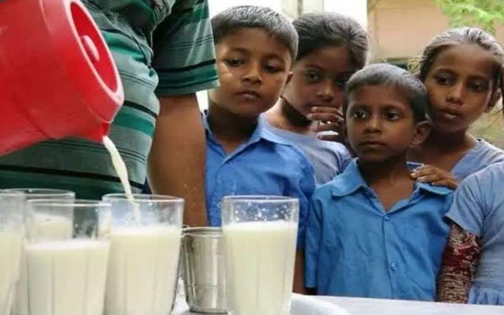 Rajasthan मुख्यमंत्री बाल गोपाल योजना के तहत दूध पीने से 27 छात्राएं बीमार