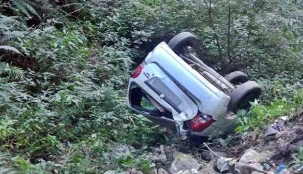 Uttrakhand अल्मोड़ा में कार खाई में गिरी, 4 लोगों की मौत, 3 घायल