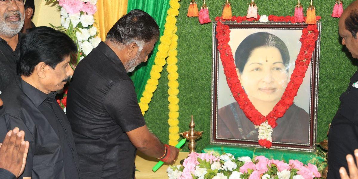 Jayalalithaa’s Death Anniversary : जयललिता की छठी पुण्यतिथि पर लोगों ने उन्हें याद किया