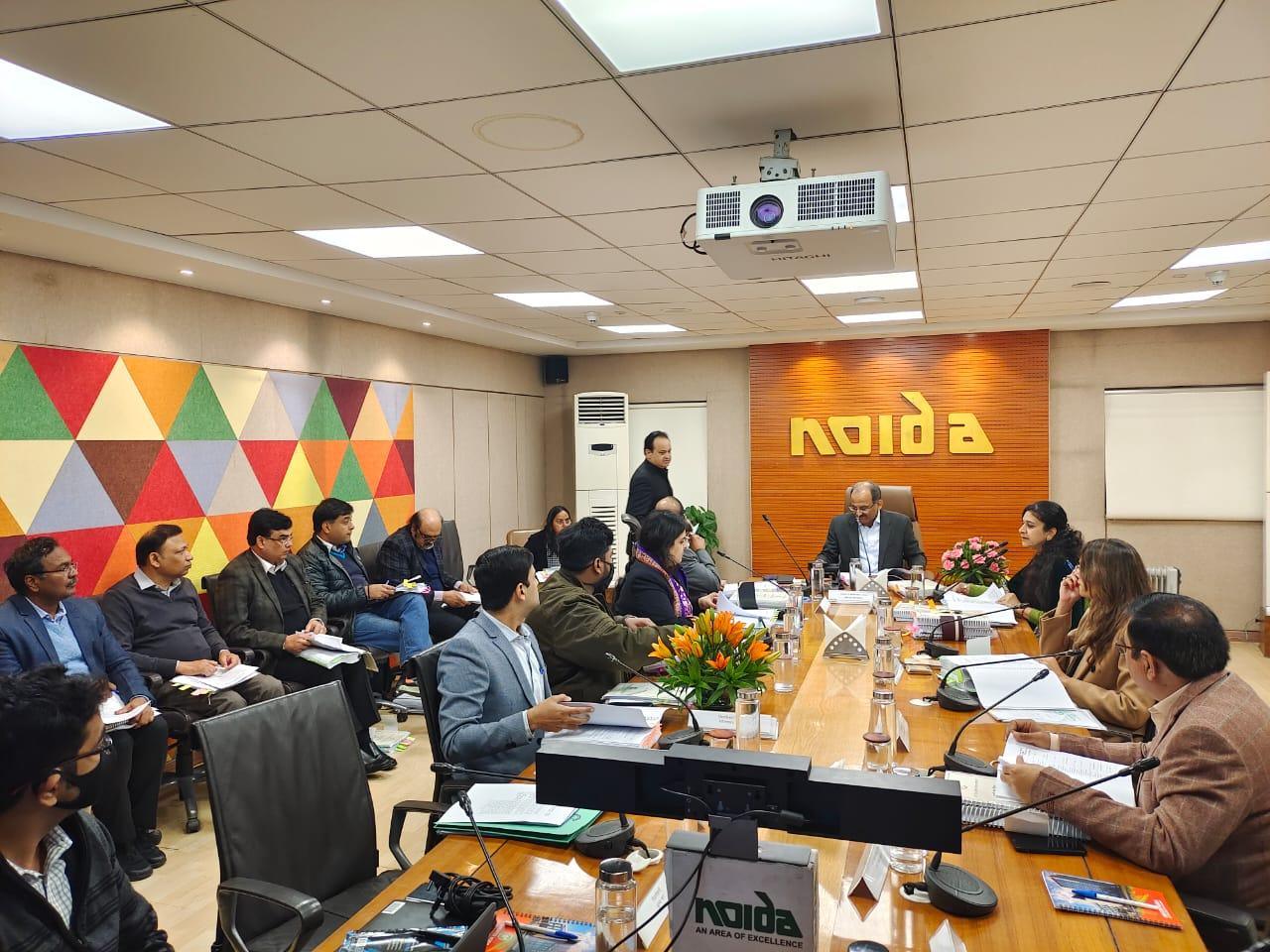 Noida News : नोएडा-ग्रेटर नोएडा की बोर्ड बैठक शुरू ,कई अहम प्रस्तावों पर लगी मुहर