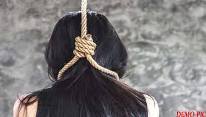 Suicide: महिला ने लगाई फांसी, पति और ससुर गिरफ्तार
