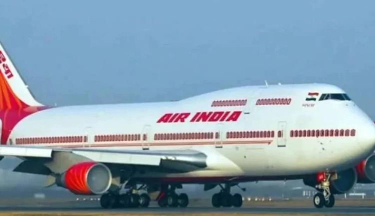 Air India एयर इंडिया पर फिर लगा 10 लाख का जुर्माना, जानें क्यों