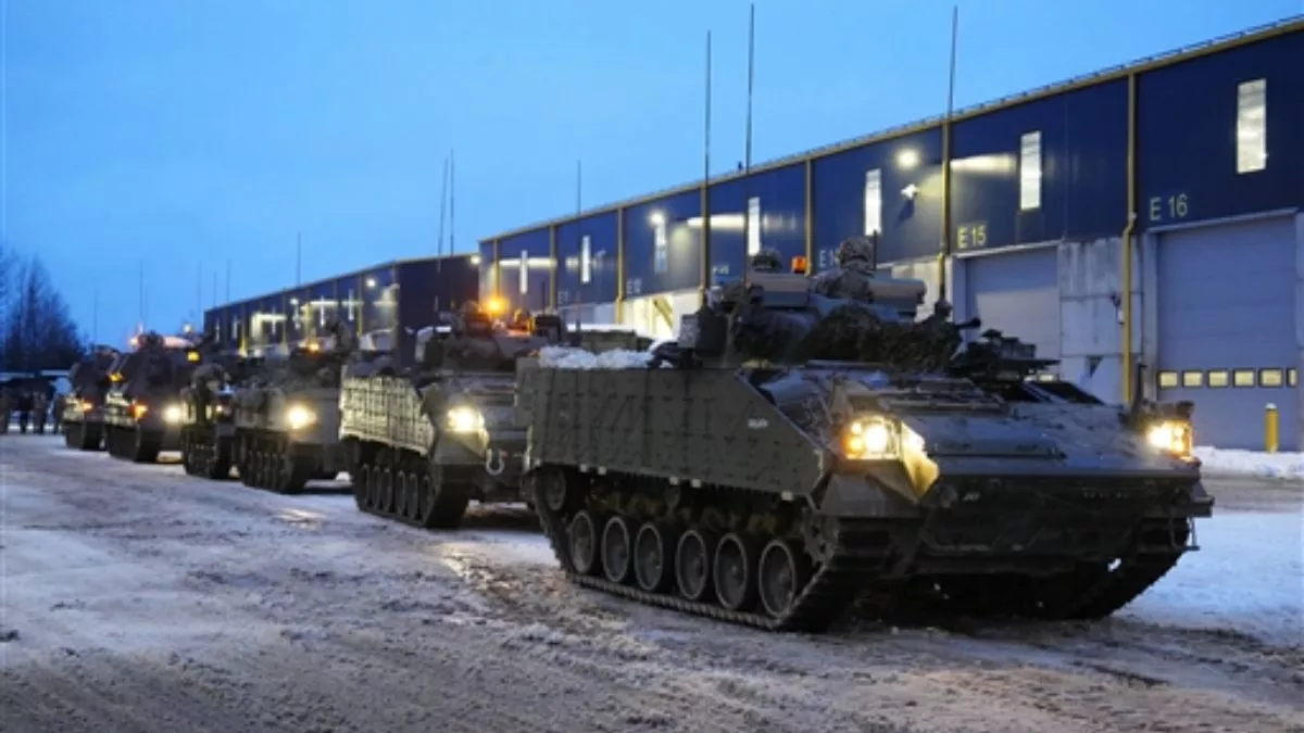 International News : अमेरिका ने यूक्रेन को 2.5 अरब डॉलर की और सैन्य सहायता देने की घोषणा की