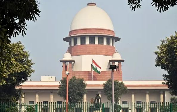 Adani Case अडाणी मामले में केंद्र का सुझाव सीलबंद लिफाफे में स्वीकार नहीं : सुप्रीम कोर्ट