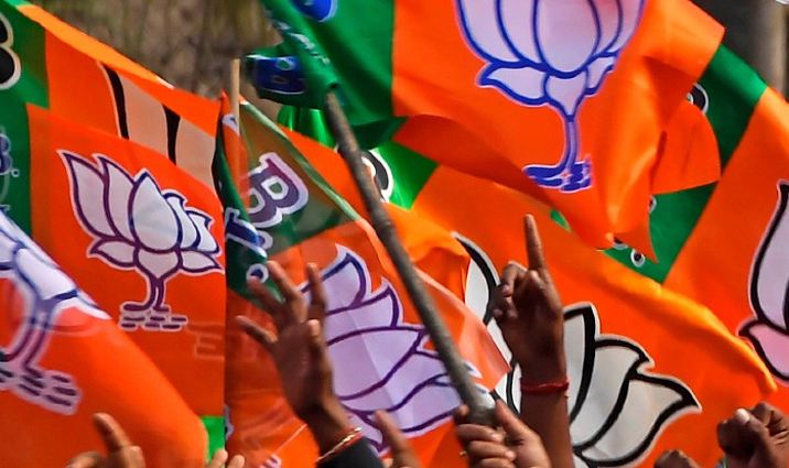 Greater Noida : अपनी ही पार्टी की हुकूमत में लाचार हैं भाजपाई