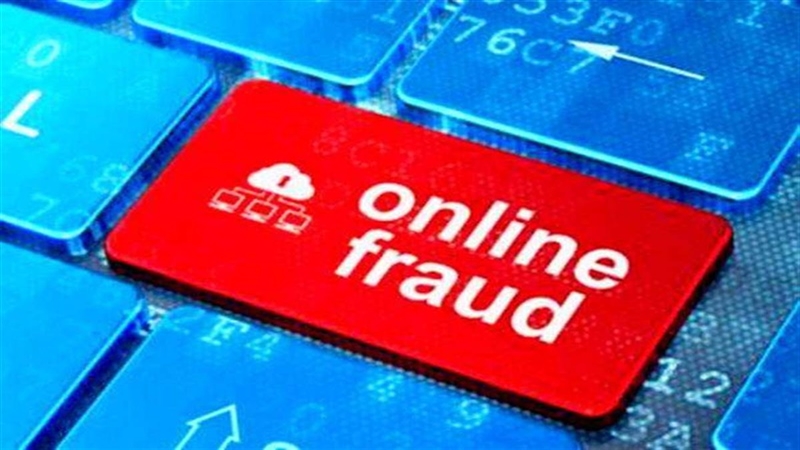 Noida Online Fraud: इस लिंक पर क्लिक किया और लग गया 2 लाख का चूना