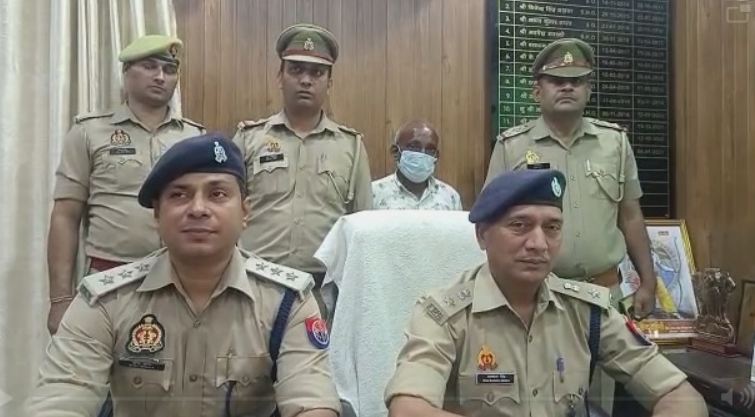 Noida News: पुत्रवधू के साथ बन गए थे अवैध संबंध, उतार दिया मौत के घाट
