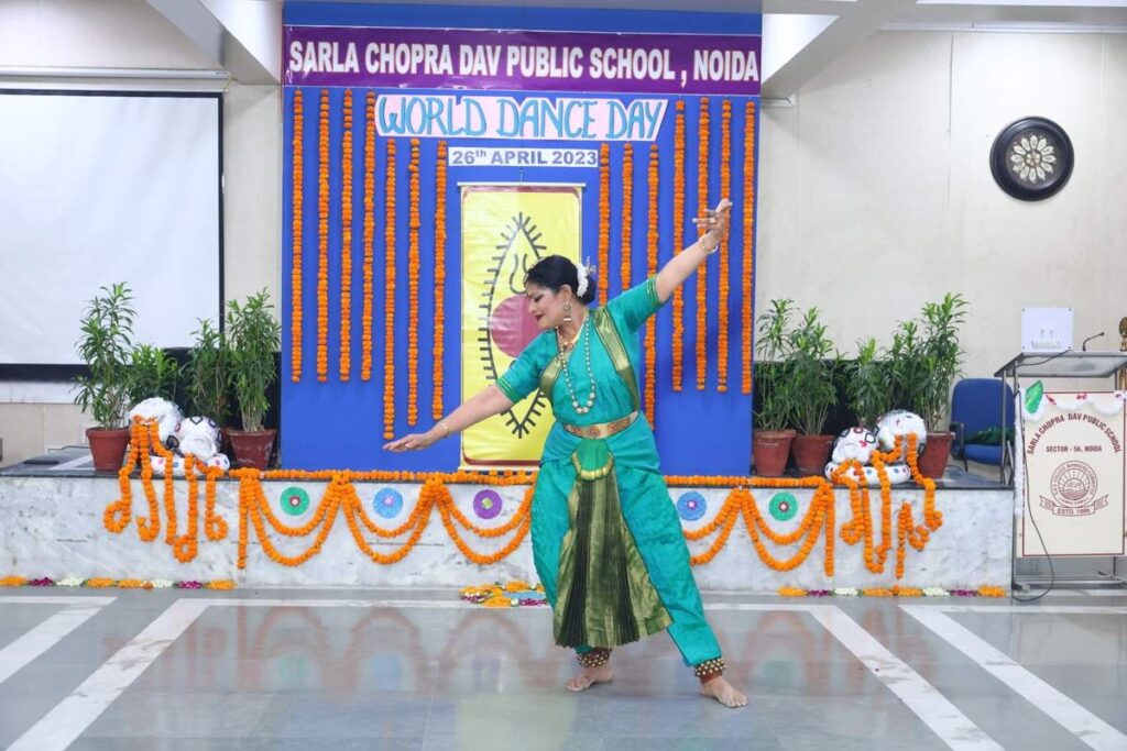 Noida News : Sarla Chopra DAV School celebrated World Dance Day