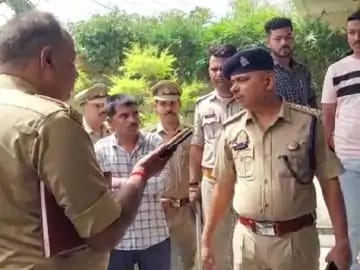 Kanpur News : अशोक मसाला के बंगले में सिक्योरिटी गार्ड की मौत, हंगामा