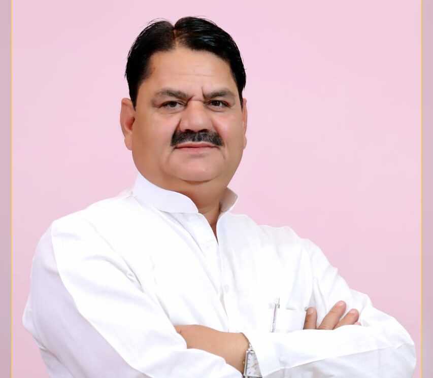 Greater Noida News :  बसपा नेता अयूब मलिक सपा में शामिल