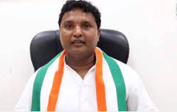 Political : उत्पीड़न के आरोपों पर युवा कांग्रेस प्रमुख को असम पुलिस का नोटिस
