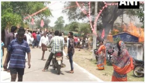 Telangana : बीआरएस के बैठक परिसर में आग से एक की मौत, तीन झुलसे
