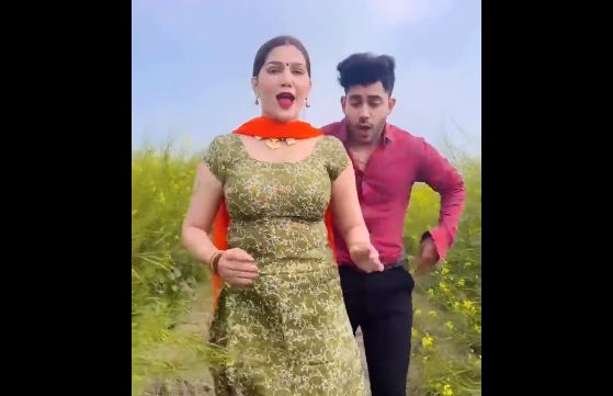 Sapna Choudhary Dance Video: सपना चौधरी एक बार फिर सुर्खियों में, 3 वीडियो एक साथ हुए वायरल Viral Video
