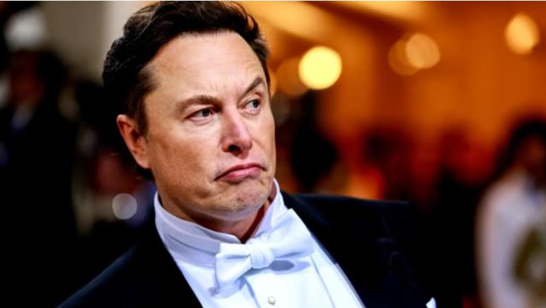 Business : Elon Musk ने फिर चौंकाया, अब Twitter के CEO की कुर्सी पर बैठेगी कोई महिला