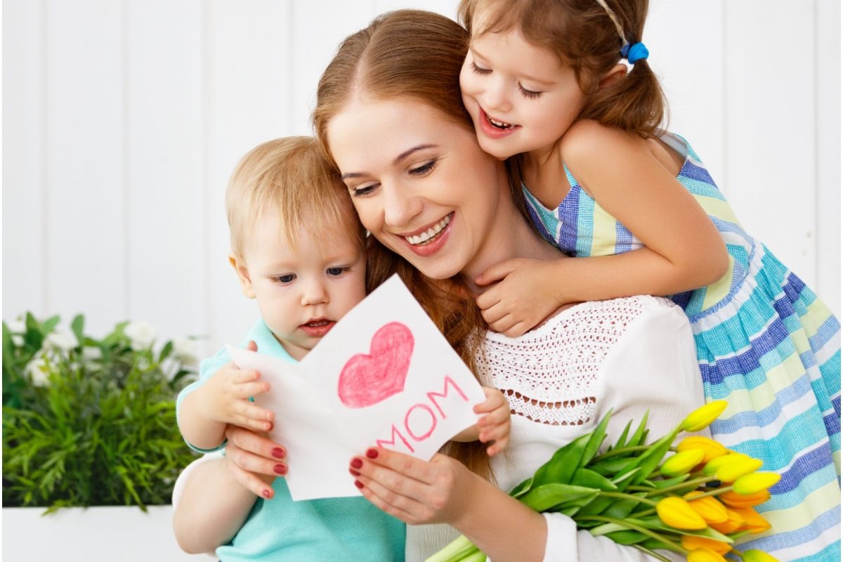 Mothers Day Special : इन देशों में अलग दिन व ...