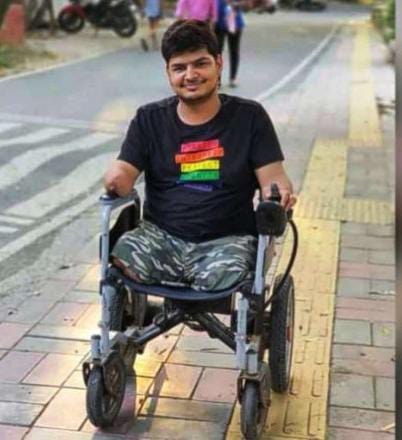 UPSC Exam: Despite losing hands and legs, the 'sun' shines on the sky of success