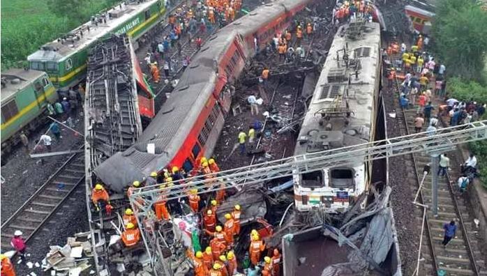 पूरे संसार में जताया जा रहा ओडिशा रेल हादसे पर दुख, की जा रही संवेनाएं प्रकट Odisha Rail Accident