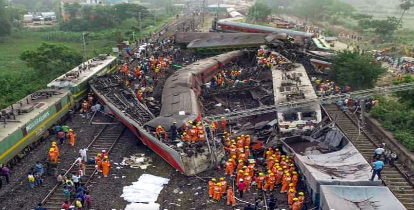 Odisha Train Crash रेल दुर्घटना में जीवित बचे 250 यात्री विशेष ट्रेन में चेन्नई के लिए रवाना