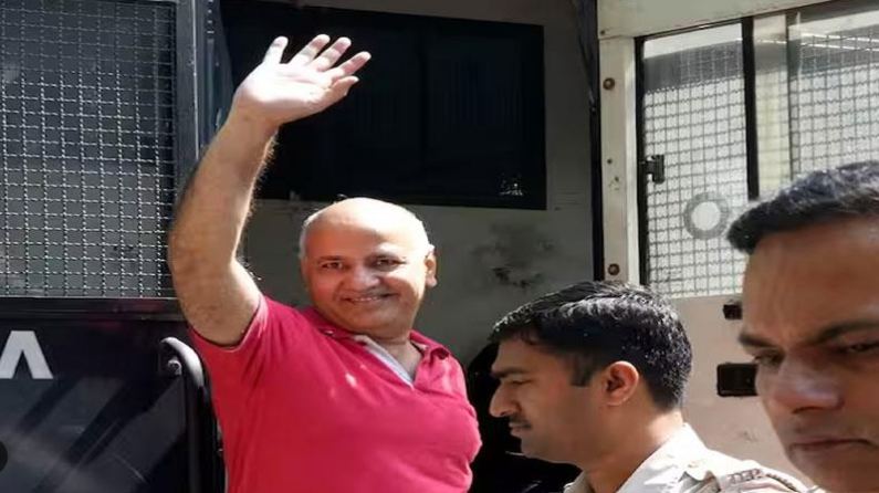 Delhi News : केवल एक दिन के लिए जेल से बाहर आए मनीष सिसोदिया