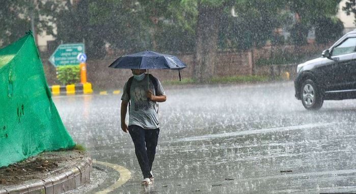 Weather Update : दिल्ली में न्यूनतम तापमान 27 डिग्री सेल्सियस, हल्की बारिश की संभावना