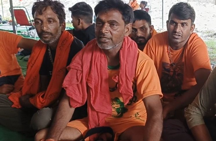 Kanwar Yatra 2023 : डीएनडी पुल के कांवड शिविर में लगातार हो रही कांवड़ियों की सेवा