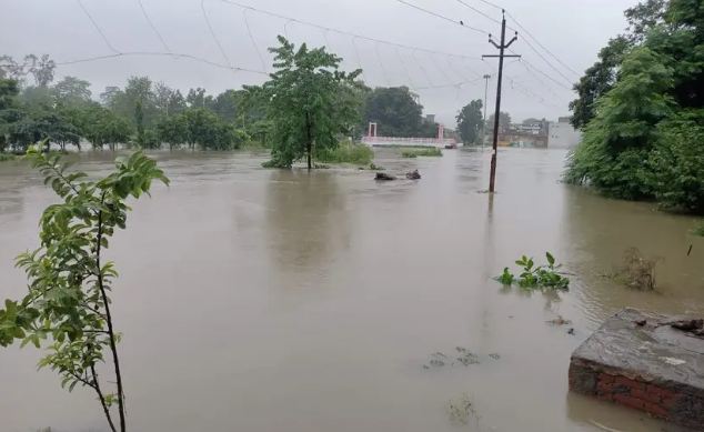 Weather Alert : सहारनपुर के कई इलाकों में बाढ़, बुलाई गई NDRF