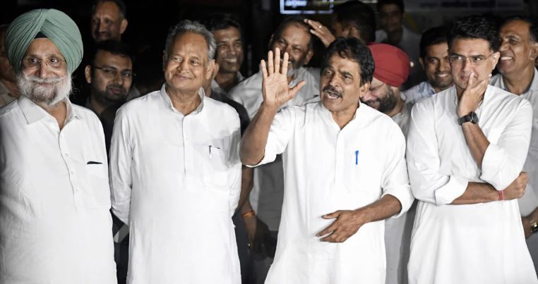 Rajasthan Election : आखिर मान गए पायलट, जीत के लिए करेंगे एकजुट प्रयास