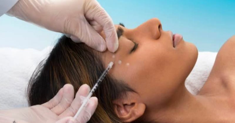 Botox Treatment : जवान दिखने के लिए जहर से भी नहीं गुरेज़ ,खतरनाक बोटोक्स ट्रीटमेंट करवाते हैं बॉलीवुड स्टार्स