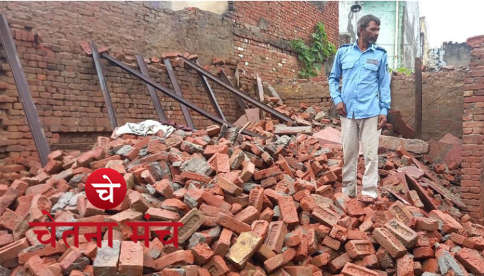 Bulandshahr Exclusive: एक के बाद एक, दो मकान भरभरा कर गिरे, अभी तक 4 लोगों के मरने की पुष्टि