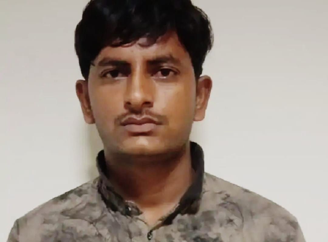 Lucknow News: ISI का संदिग्ध एजेंट मुकीम लखनऊ एयरपोर्ट से गिरफ्तार, बड़ी घटना को अंजाम देने की थी योजना