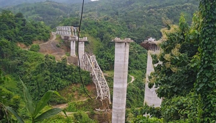 Mizoram:मिजोरम में बड़ा हादसा, रेलवे का निर्माणाधीन पुल गिरा 17 लोगों की मौत 30 से ज्यादा लोग दबे